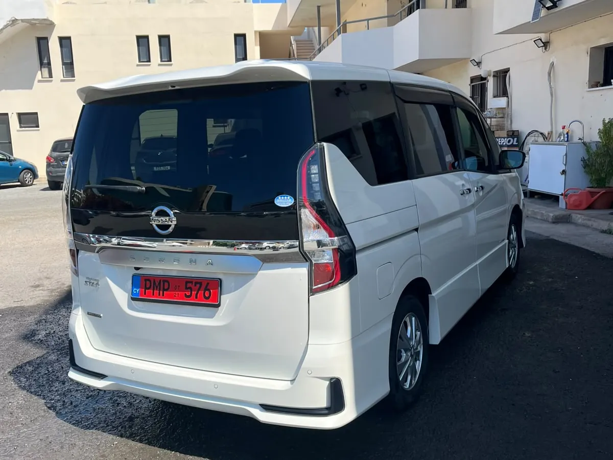 Nissan Serena E Power — photo 2